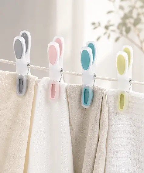 Strong Grip Plastic Laundry Pegs for Clothes Drying & Washing Lines