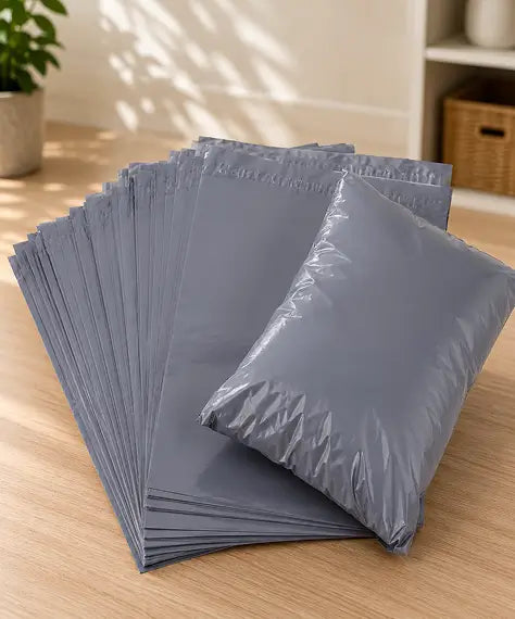 Selection of Strong Grey Polythene Mailing Bags – Durable Postage & Courier Packaging