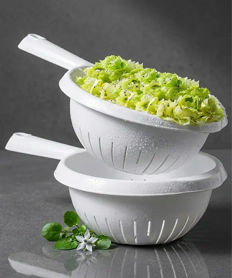 Deep Plastic Colander Basket with Handle for Draining Fruits & Vegetables