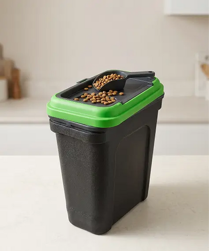 30L Airtight Pet Food Storage Container – 15kg Animal Feed Holder with Scoop