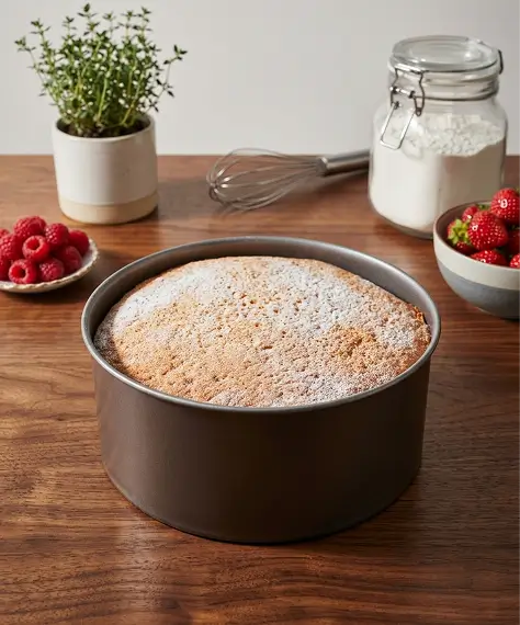 23cm Non-Stick Deep Cake Tin with Loose Base – Oven Safe Baking Pan