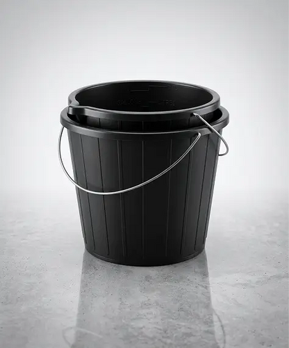 14L Heavy Duty Cement Mixing Bucket – Black Plastic with Metal Handle