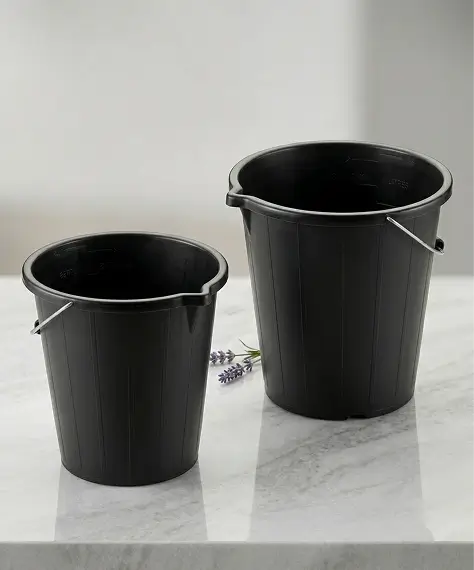 14L Heavy Duty Cement Mixing Bucket – Black Plastic with Metal Handle