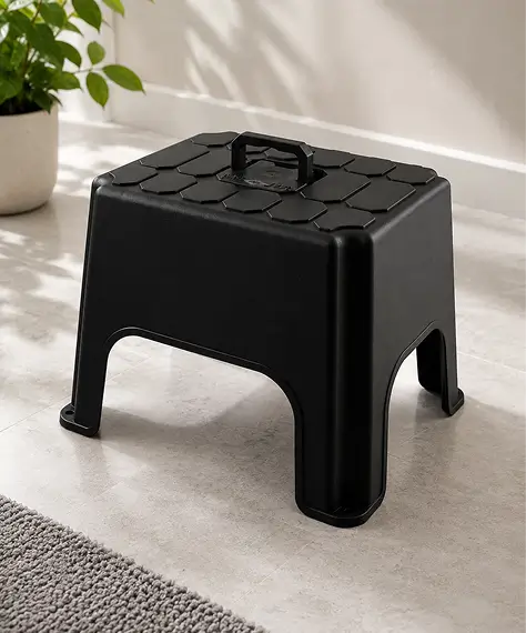 Handy Black Step Stool – Non-Slip Design with Built-In Carry Handle for Everyday Use